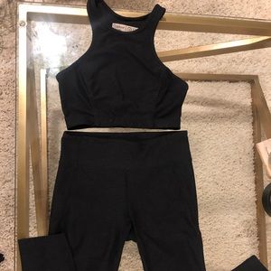 OV Outdoor Voices Set (Dark gray Matching Kit)